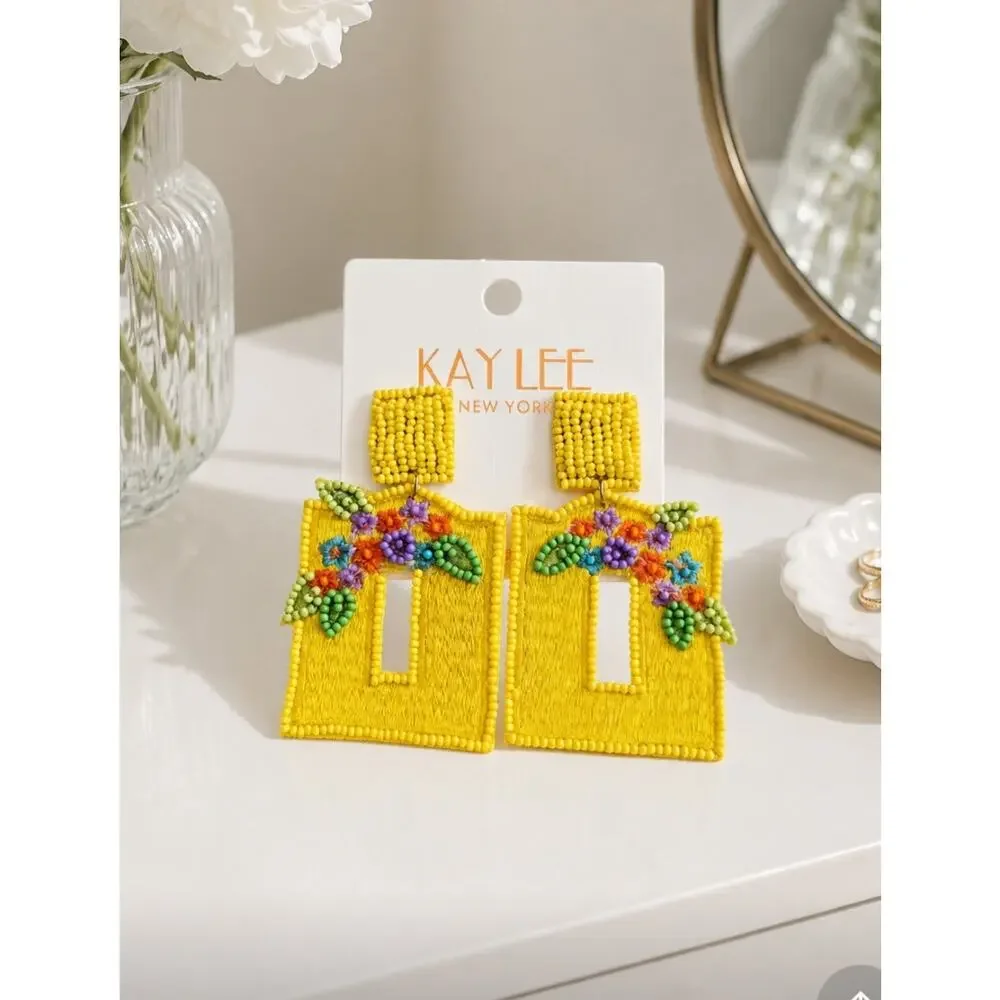 Kay Lee Yellow Square Floral Beaded Earrings New - Picture 3 of 3